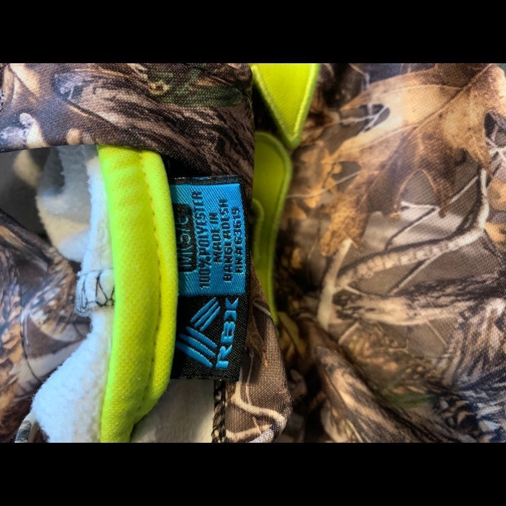 Reebok Pullovers - Picture 4 of 6